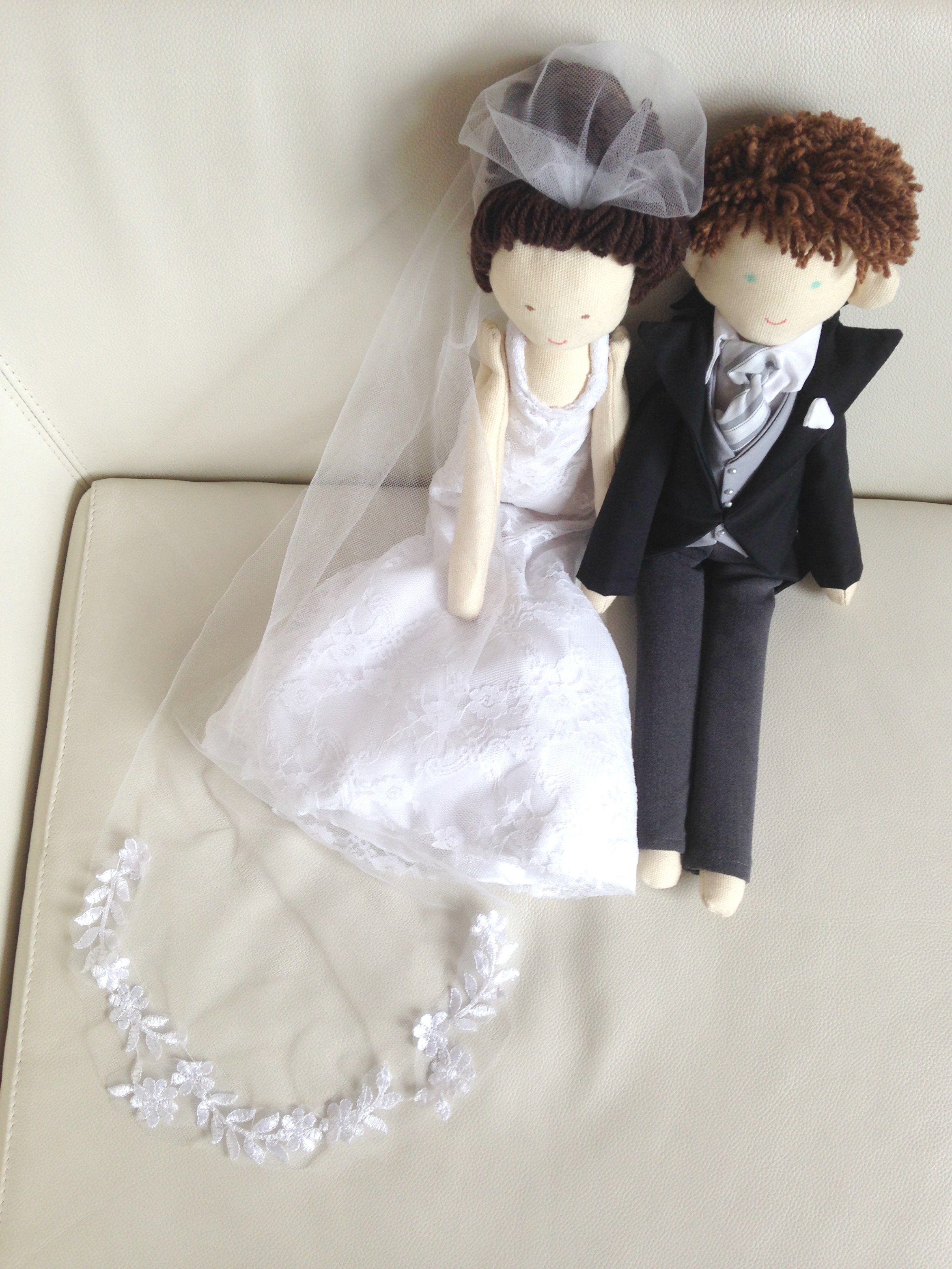 https://apdolls.com/wp-content/uploads/2019/09/Wedding-doll-1_4.jpg